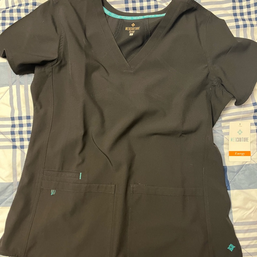 Women’s New Med Couture Scrub top, Large